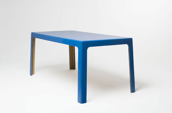 thermo reactive wallpaper by belgian design studio dustdelux