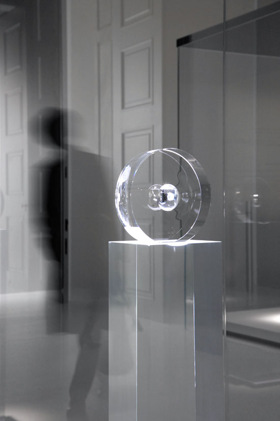 tokujin yoshioka exhibition 'memories of CARTIER creations' opened