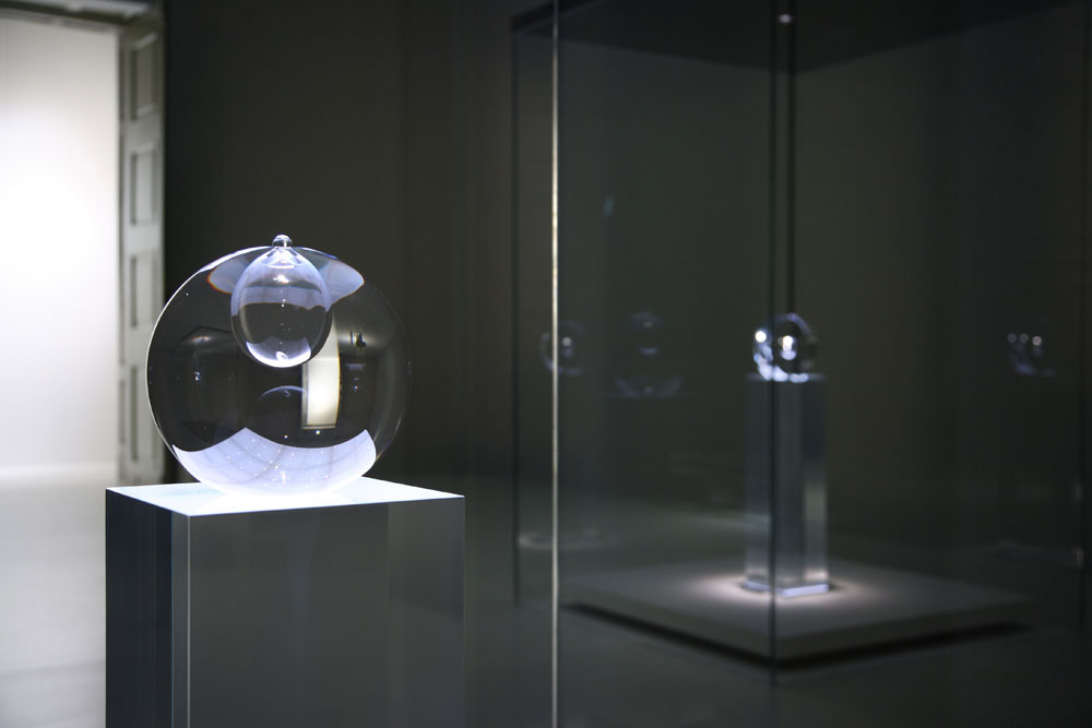tokujin yoshioka exhibition 'memories of CARTIER creations' opened