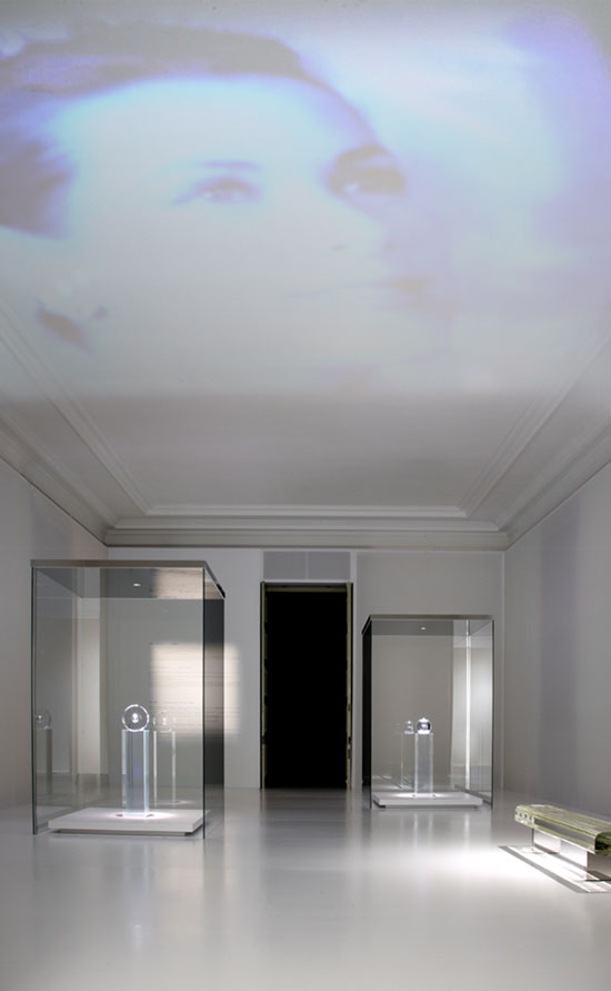 tokujin yoshioka exhibition 'memories of CARTIER creations' opened