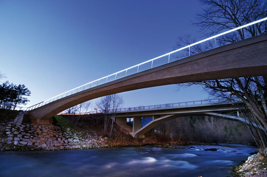 arhitektura d.o.o.: in the reflection of stars