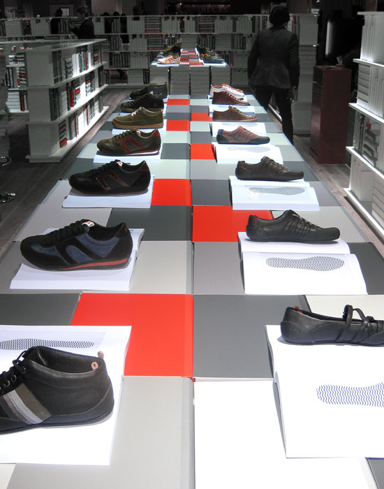 nendo: exhibition design for camper