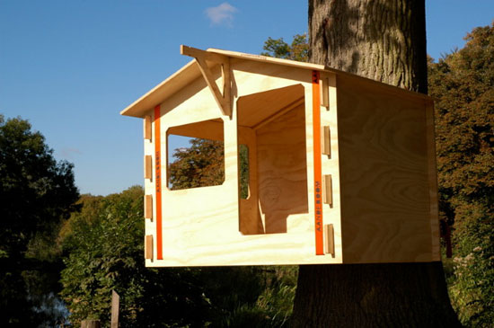 build it yourself treehouse by rogier martens and sam van veluw