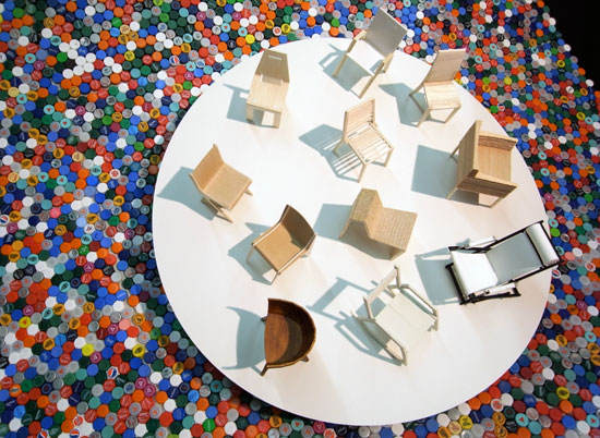 hochschule für technik: bottle cap installation