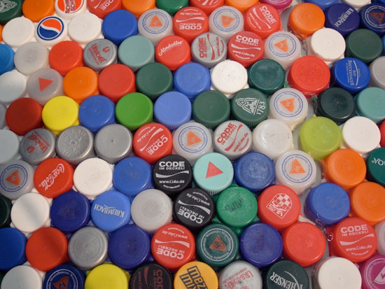 hochschule für technik: bottle cap installation