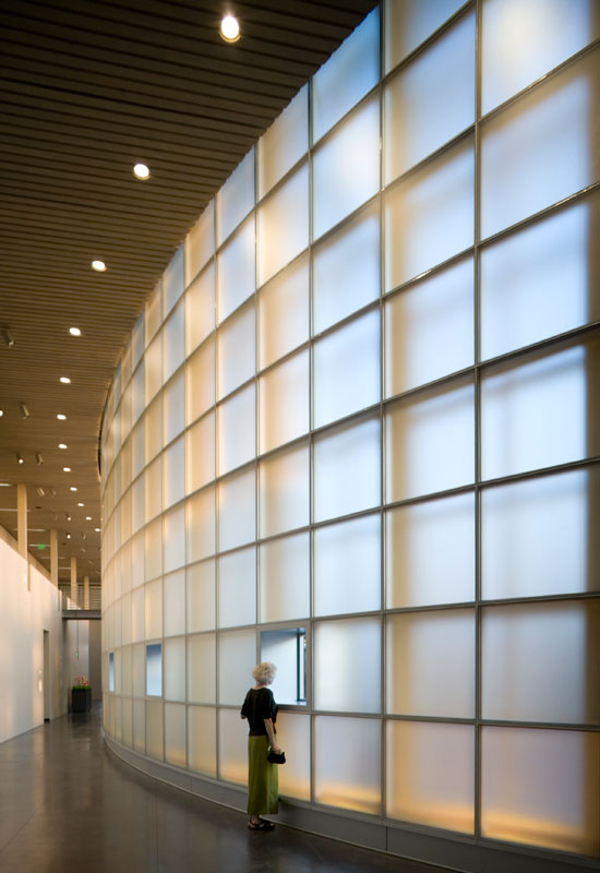 olson kundig: lightcatcher at whatcom museum