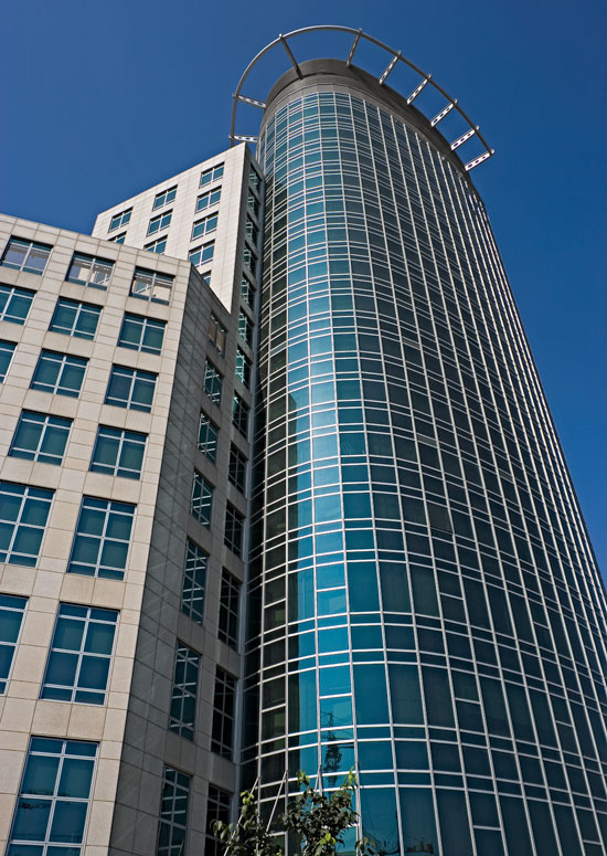 mark dziewulski architect: united nations trade headquarters