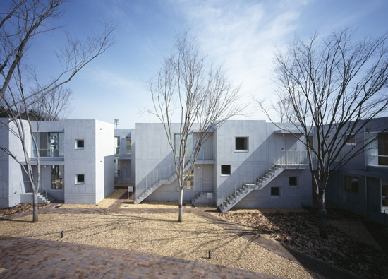 chiba manabu architects: stitch, japan