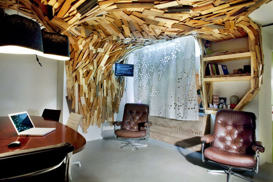 paul coudamy: 'bears cave', paris