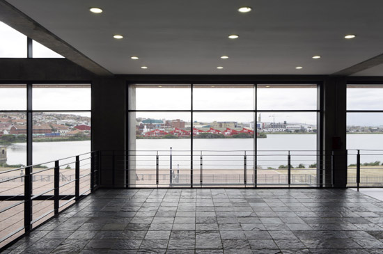 nelson mandela bay stadium   south africa world cup 2010