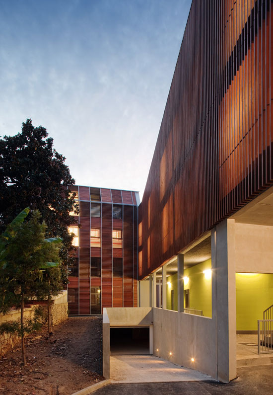 n + b architects: paul valery highschool, france   restructure and extension