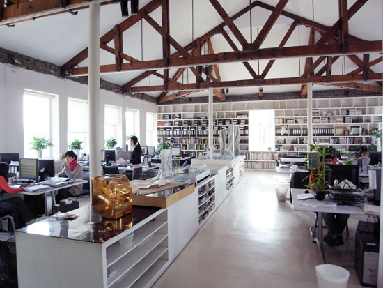 MAD architects studio visit : fish tank