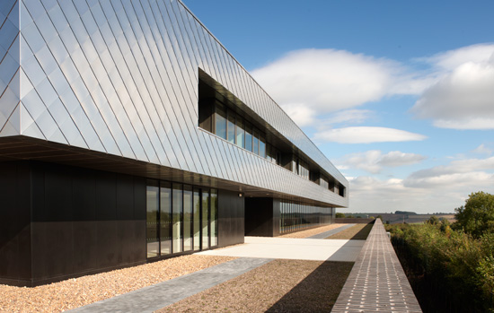 foster + partners: circlebath