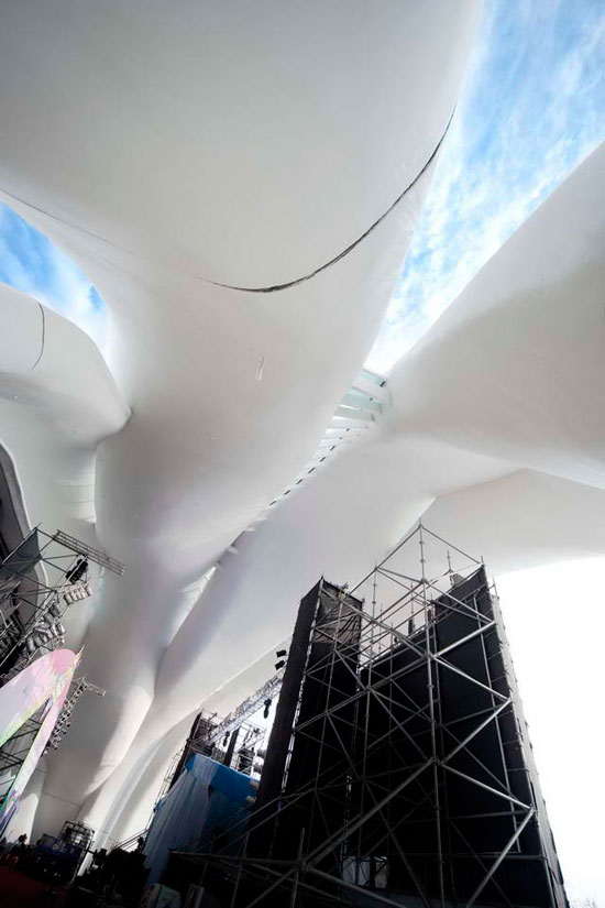 makoto sei watanabe: ribbons open air theater