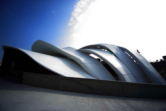 makoto sei watanabe: ribbons open air theater