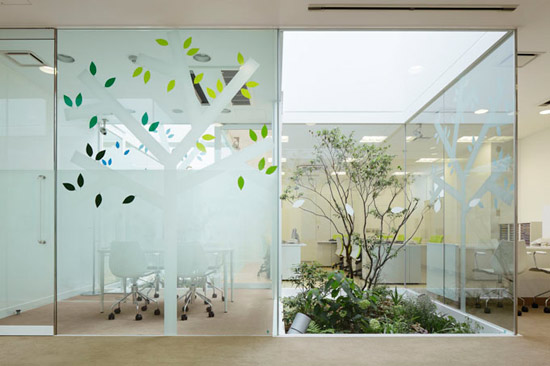 emmanuelle moureaux architecture + design: sugamo shinkin bank, tokiwadai branch