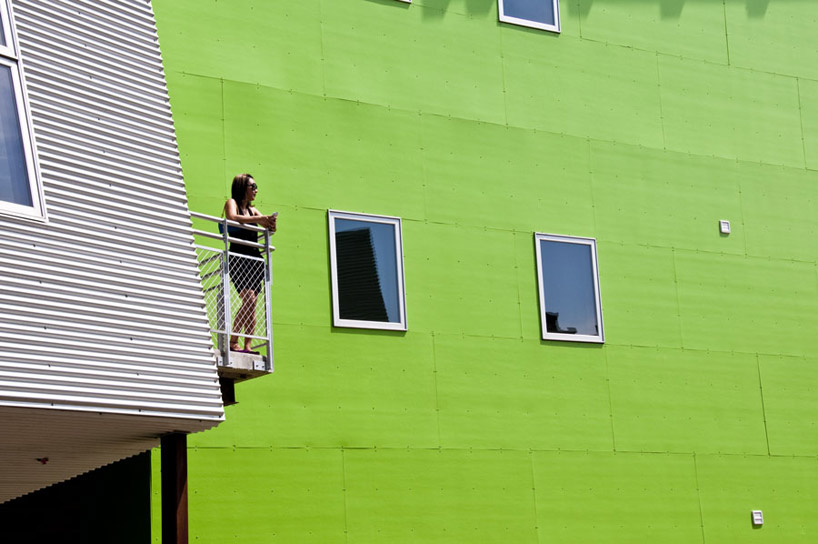 front studio architects: the glass lofts