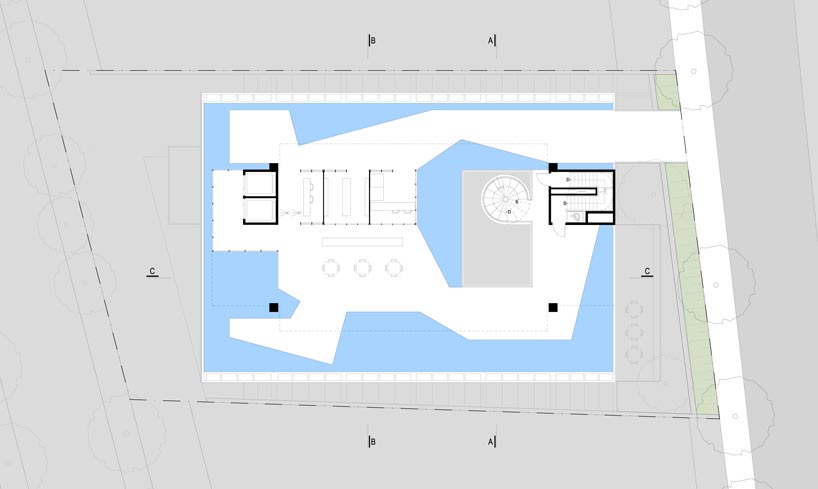 aum arquitectos: regional administration building