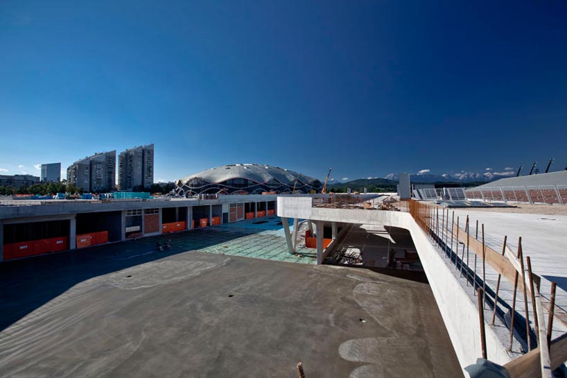 sadar + vuga: sports park stozice