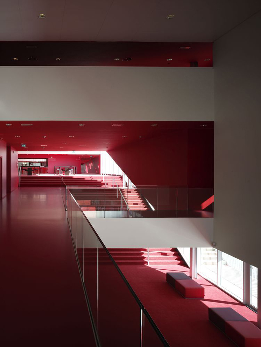 mecanoo: the new amphion theatre, doetinchem