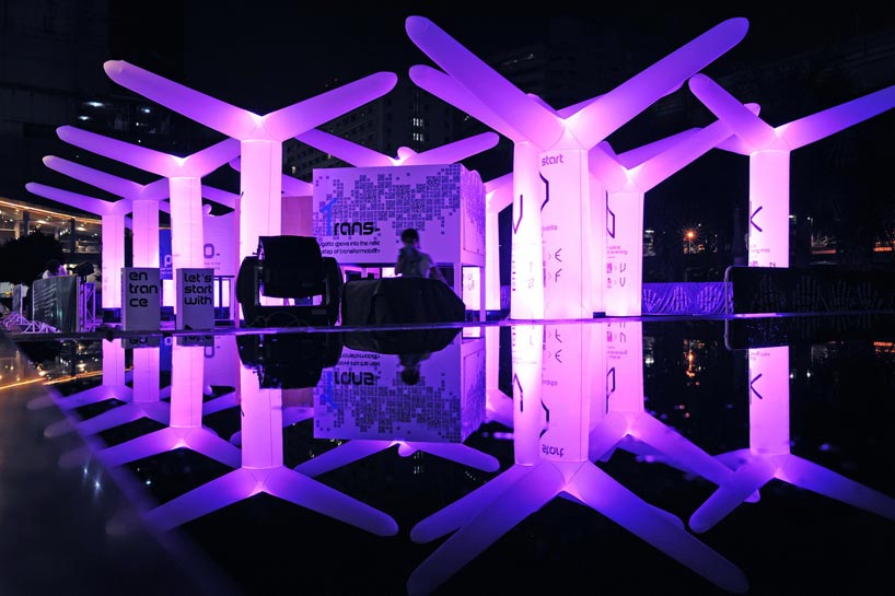 apostrophy's: crack da code exhibit