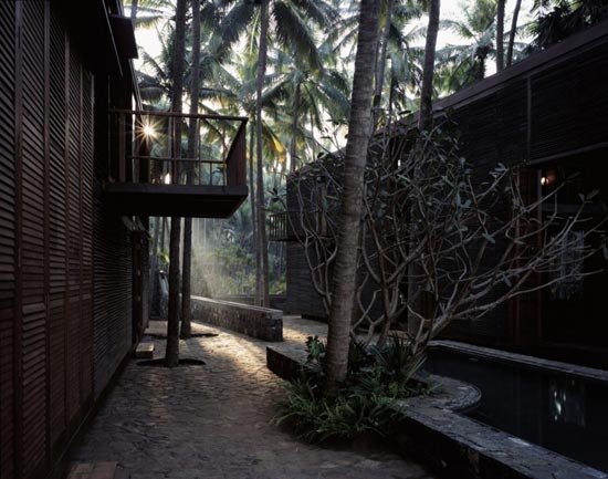 studio mumbai architects: palmyra house