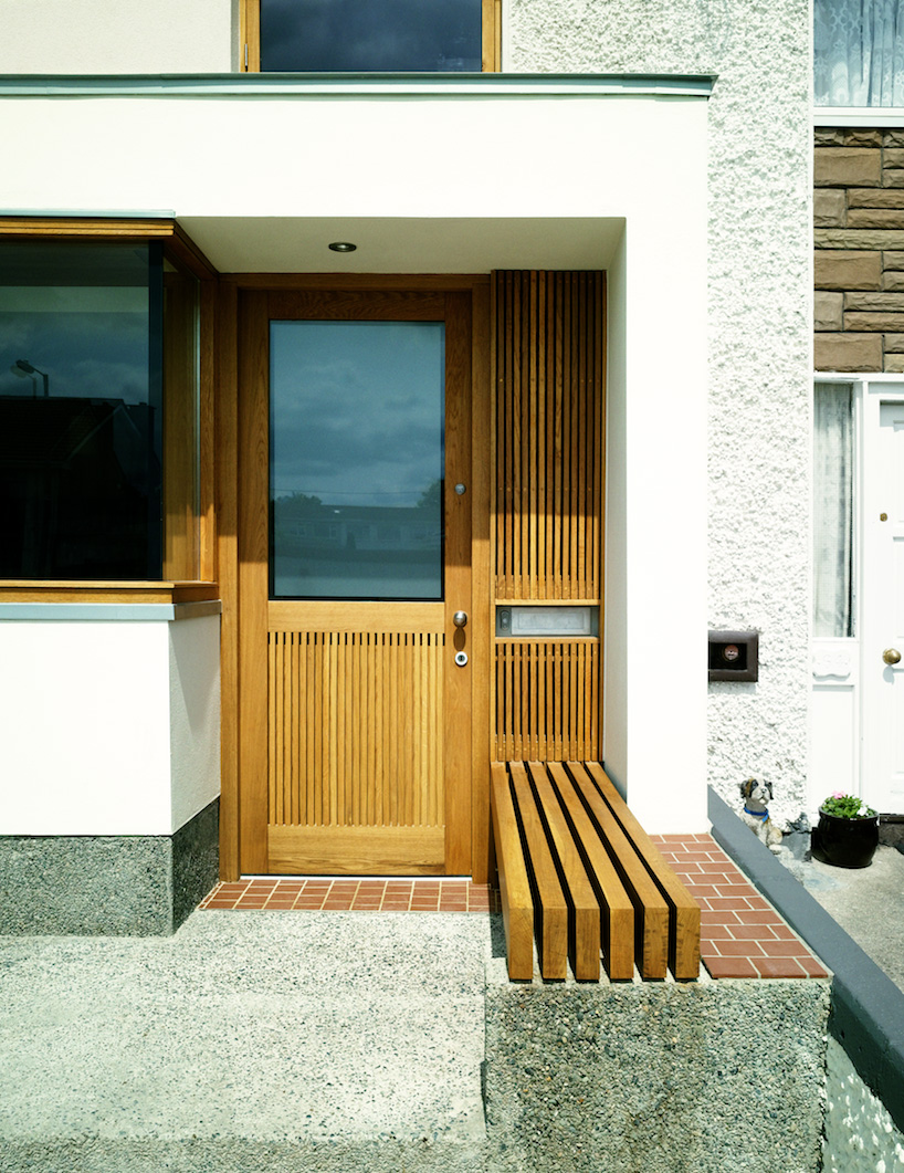 cast architecture: out the front