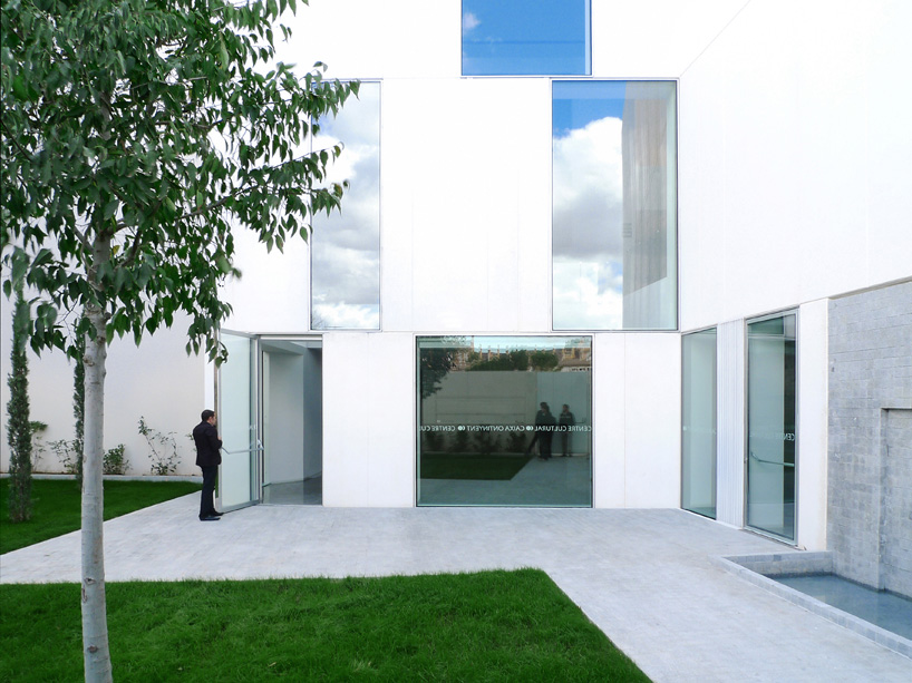 Ram&oacute;n Esteve   Caixa Ontinyent Cultural Centre