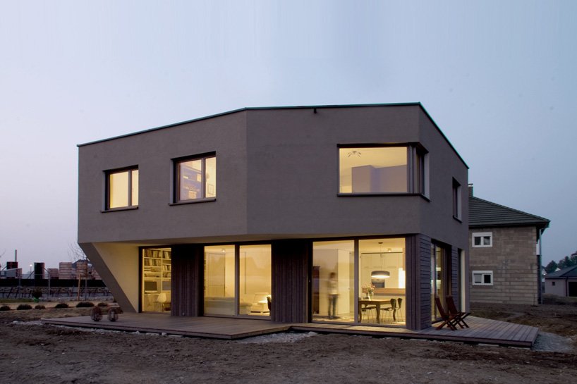 andOFFICE architects: landyM