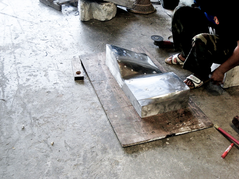 anon pairot: hard rock bangkok stage