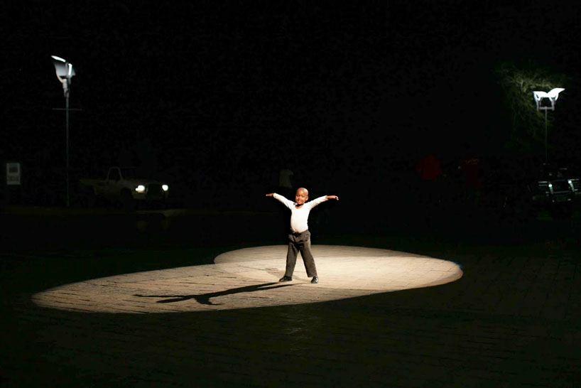 Limelight, Saturday night, by Sans fa&ccedil;on