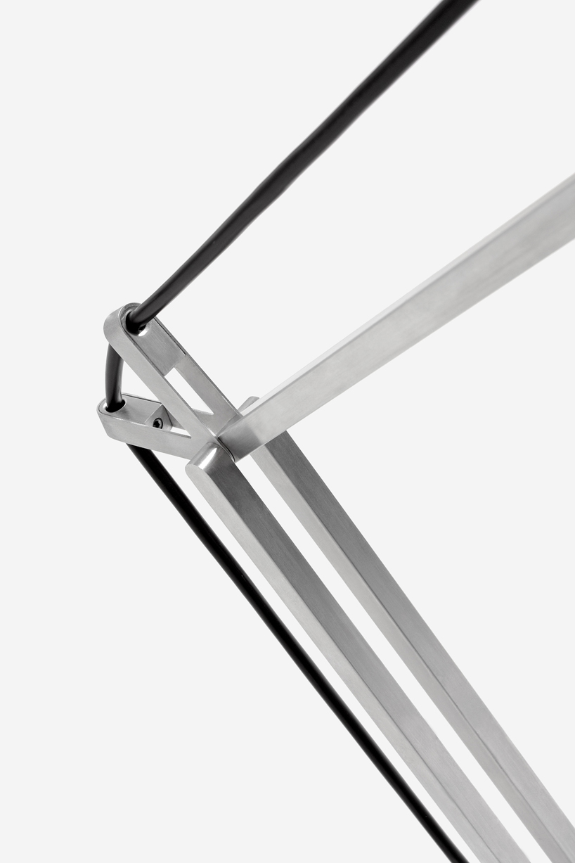 simon frambach: alumen desk lamp