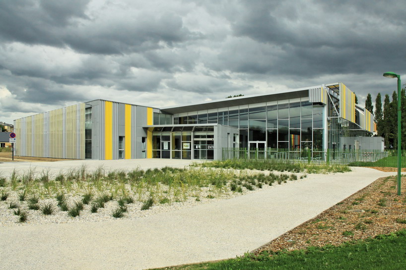 a_LTA architectes : aquatic center Saint Brice en Cogl&egrave;s