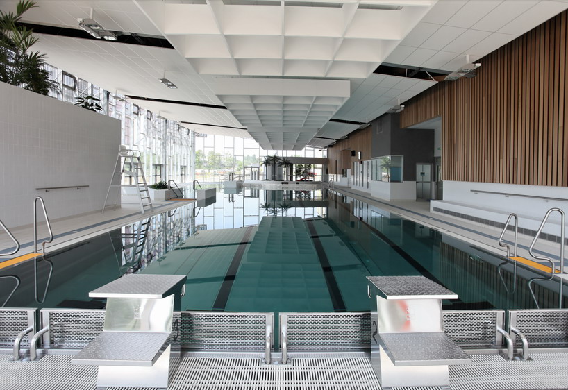 a_LTA architectes : aquatic center Saint Brice en Cogl&egrave;s