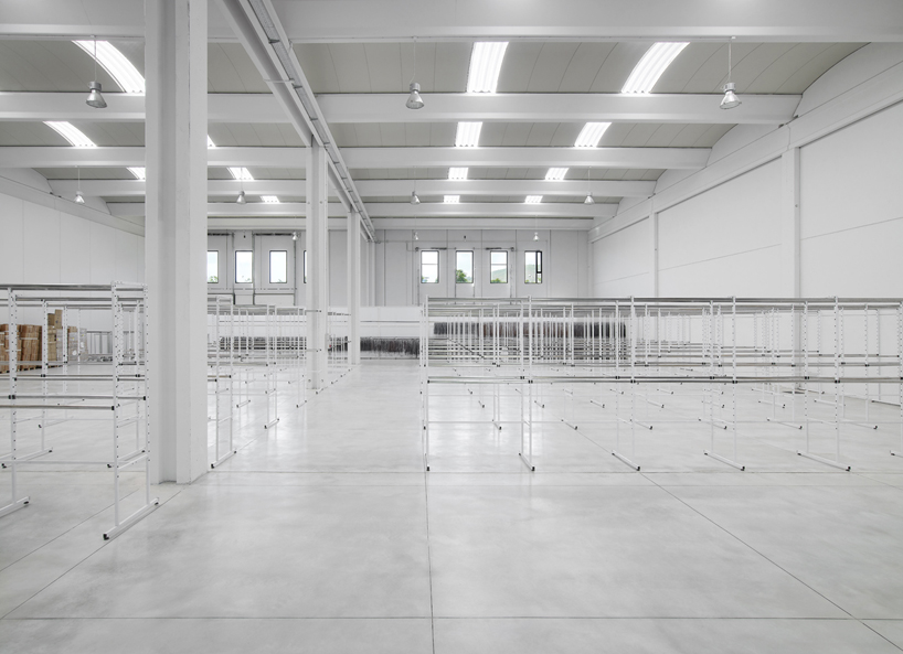 modostudio   Giorgia & Johns Office Building and Logistic Center