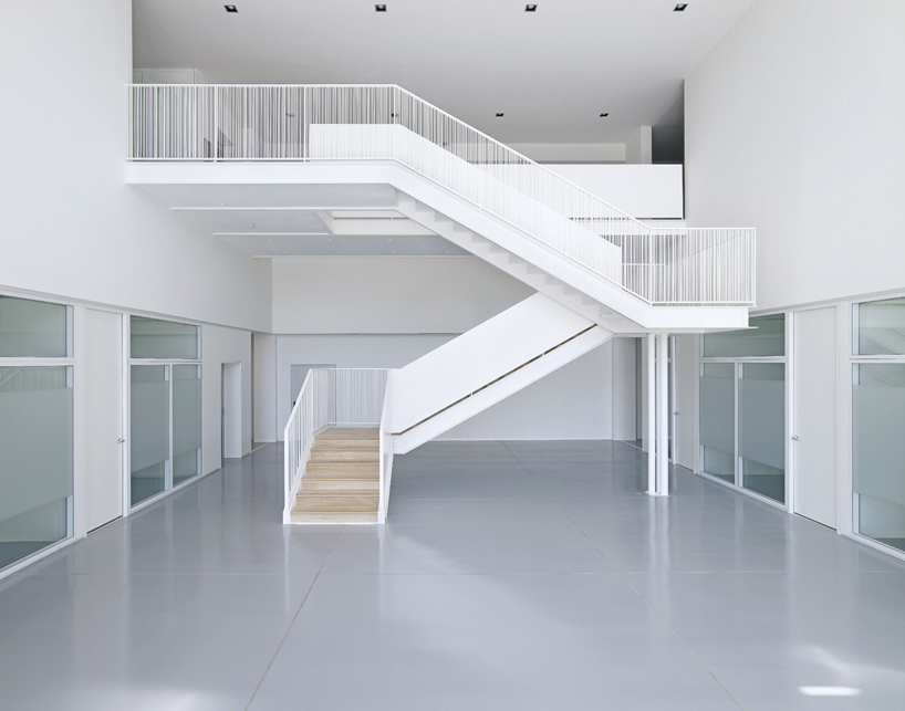 modostudio   Giorgia & Johns Office Building and Logistic Center