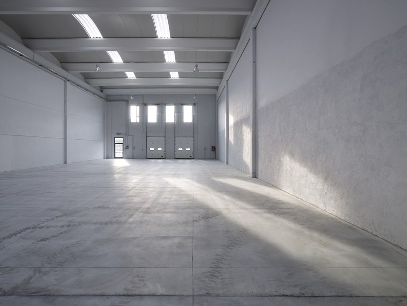 modostudio   Giorgia & Johns Office Building and Logistic Center