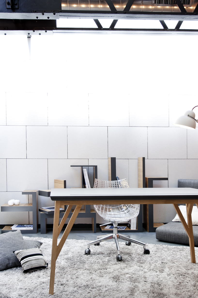 lisa lejeune: natsko desk