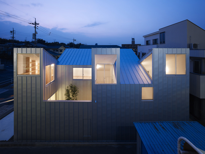tomohiro hata: complex house in nagoya, japan