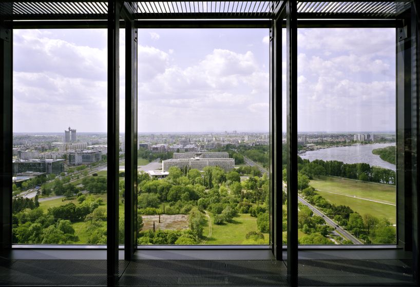unfinished modernizations / between utopia and pragmatism