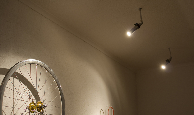 andreas m&uuml;ller eissing: wire lights