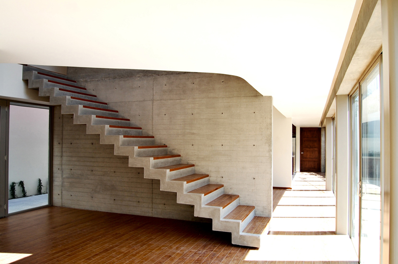 t38 studio + pablo casals aguirre: ph4