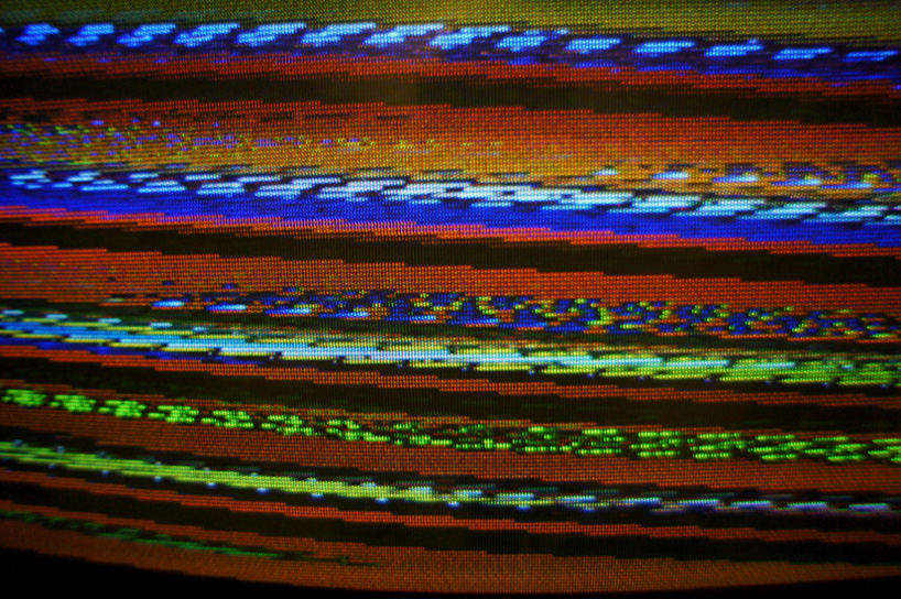 johan manschot: a white christmas distortion