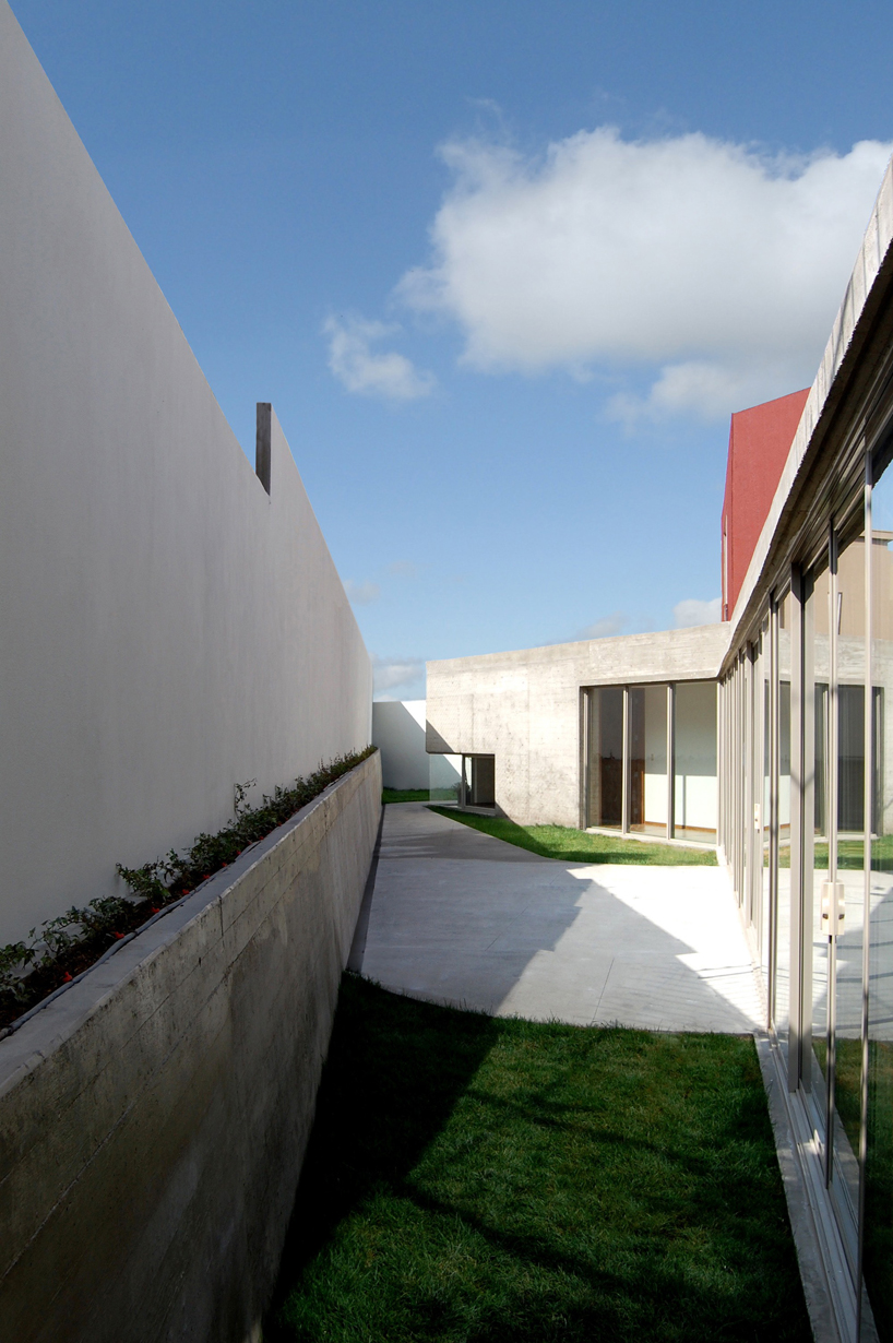 t38 studio + pablo casals aguirre: ph4