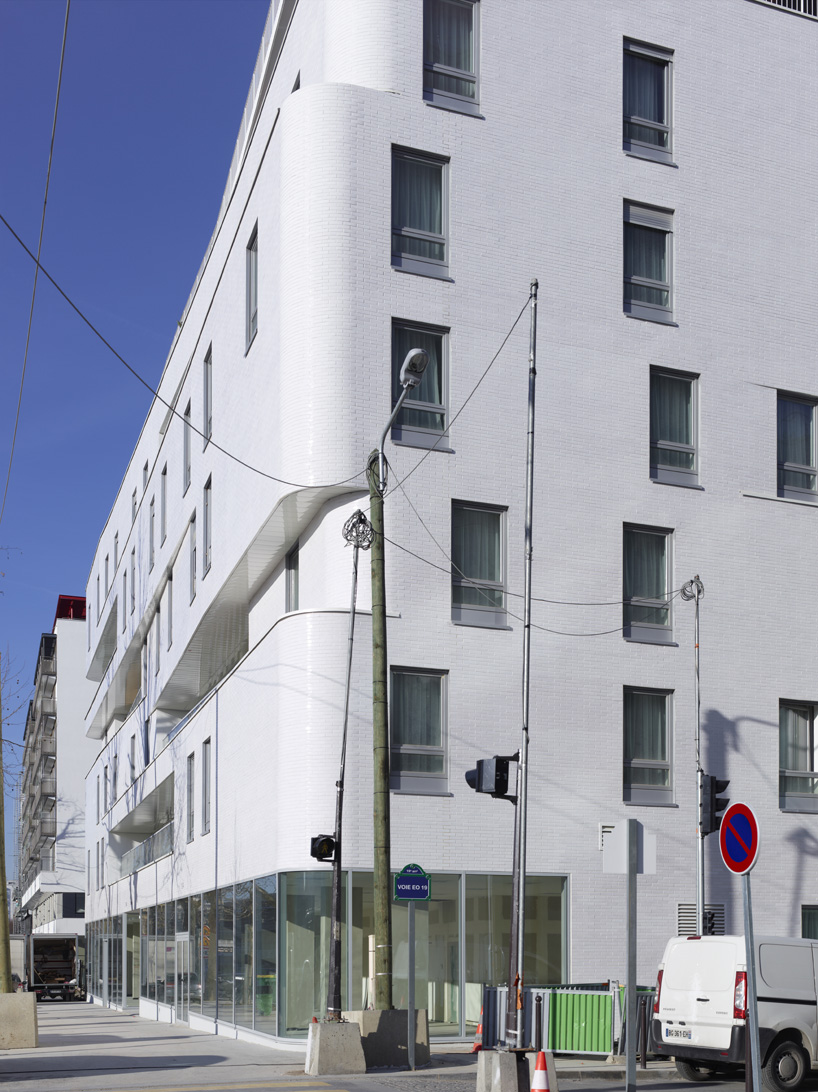 atelier z&uuml;ndel cristea: ZCBB3 mixed use building