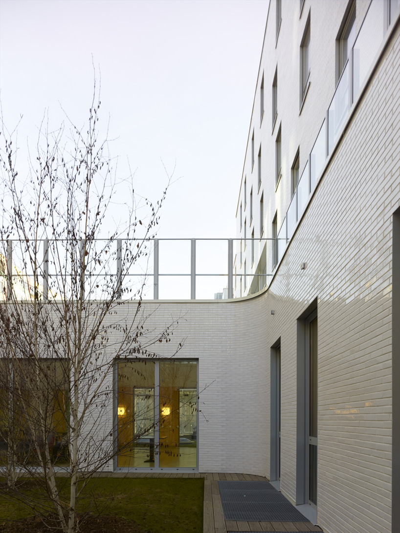 atelier z&uuml;ndel cristea: ZCBB3 mixed use building