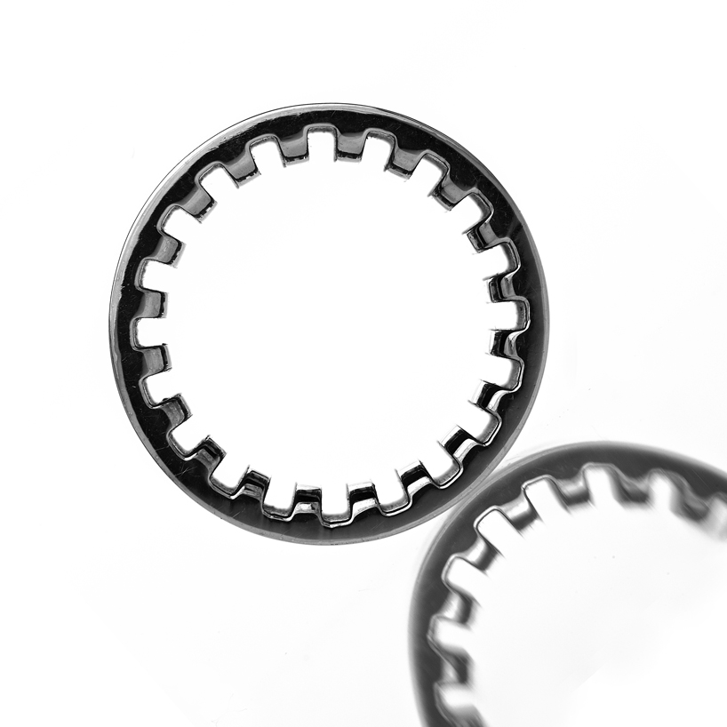 yiannis ghikas: out of sight ring