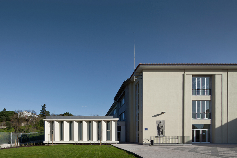 jos&eacute; neves: francisco de arruda school