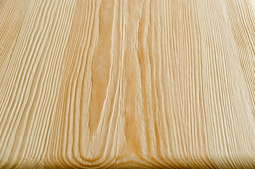 jorge de la cruz: a wooden stool