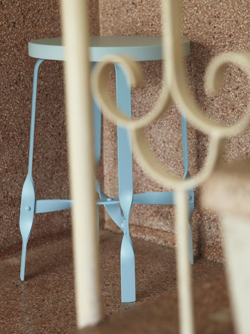 grille stool by yenhao